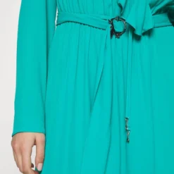 Patrizia Pepe ABITO DRESS - Cocktailkleid/festliches Kleid - Illusion Green 10 Patrizia Pepe ABITO DRESS - Cocktailkleid/festliches Kleid - Illusion Green -Günstiges Fem Glanz Geschäft 027f594f3cb940b19eb46771c73f7f58