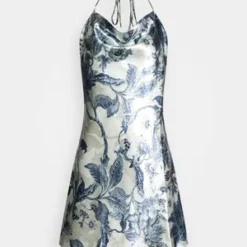 Guess Cocktailkleid/festliches Kleid - Silber 10 Guess Cocktailkleid/festliches Kleid - Silber -Günstiges Fem Glanz Geschäft 0a2e805c61094e25babcfa2a9f5ef77c