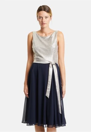 Vera Mont MIT BINDEGÜRTEL - Cocktailkleid/festliches Kleid - Festival Blue 6 Vera Mont MIT BINDEGÜRTEL - Cocktailkleid/festliches Kleid - Festival Blue – Bild 6