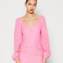 In The Style GEORGIA LOUISE BALLOON SLEEVE SWEETHEART NECK MINI - Cocktailkleid/festliches Kleid - Pink