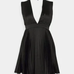 Abercrombie & Fitch SHORT DRESS - Cocktailkleid/festliches Kleid - Black Beauty 11 Abercrombie & Fitch SHORT DRESS - Cocktailkleid/festliches Kleid - Black Beauty -Günstiges Fem Glanz Geschäft 225acfc09a0a41cfb49dfb6b7d49e1be