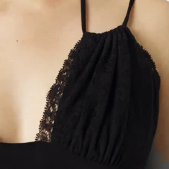 STRAPPY LACE INSERT OPEN NECKLINE MINI BODYCON DRESS - Cocktailkleid/festliches Kleid - Black 10 STRAPPY LACE INSERT OPEN NECKLINE MINI BODYCON DRESS - Cocktailkleid/festliches Kleid - Black -Günstiges Fem Glanz Geschäft 2382b38ff9ed4632b08853cac1187bbe