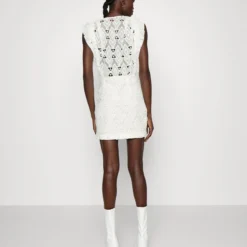 IRO PERINE - Cocktailkleid/festliches Kleid - White 9 IRO PERINE - Cocktailkleid/festliches Kleid - White -Günstiges Fem Glanz Geschäft 254b3191321444f4bc130dfe713df655