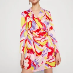 AMELIA MINI DRESS - Cocktailkleid/festliches Kleid - Blazing Yellow 9 AMELIA MINI DRESS - Cocktailkleid/festliches Kleid - Blazing Yellow -Günstiges Fem Glanz Geschäft 262431d966674c4ca7daead3859bccf7