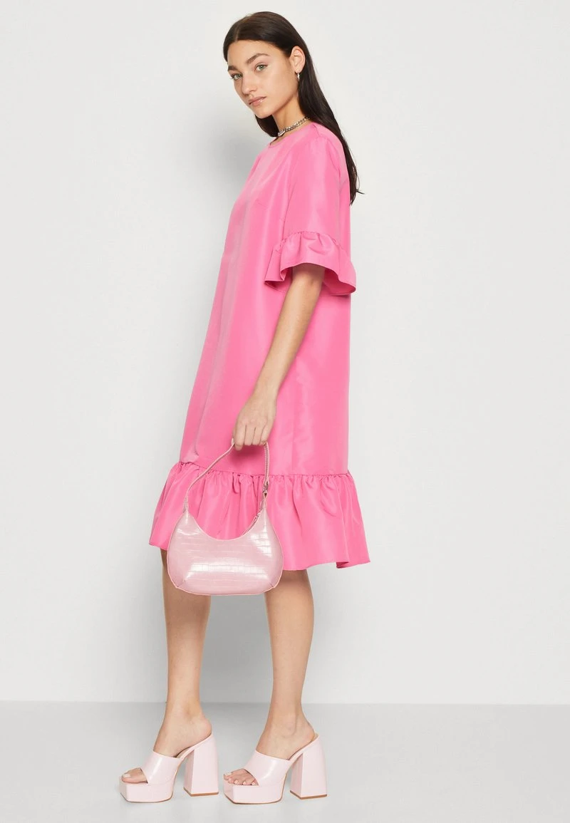 Monki Cocktailkleid/festliches Kleid - Pink 4 Monki Cocktailkleid/festliches Kleid - Pink – Bild 4