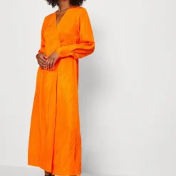 Selected Femme SLFABIENNE ANKLE WRAP DRESS - Cocktailkleid/festliches Kleid - Orangeade 9 Selected Femme SLFABIENNE ANKLE WRAP DRESS - Cocktailkleid/festliches Kleid - Orangeade -Günstiges Fem Glanz Geschäft 290f482873d649b99f0093bfa2a1ea4e