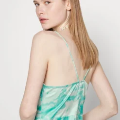 Pieces PCKERRA STRAP SHORT DRESS - Cocktailkleid/festliches Kleid - Blue Atoll/graphic 9 Pieces PCKERRA STRAP SHORT DRESS - Cocktailkleid/festliches Kleid - Blue Atoll/graphic -Günstiges Fem Glanz Geschäft 2d0a3d81e6814a608403b213b897d008