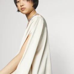 CHARMAINE - Cocktailkleid/festliches Kleid - Ivory 9 CHARMAINE - Cocktailkleid/festliches Kleid - Ivory -Günstiges Fem Glanz Geschäft 2f7d911de2a64010829c4f8fe0511329