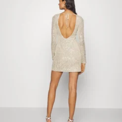 Abercrombie & Fitch PARTY LOW BACK MINI DRESS - Cocktailkleid/festliches Kleid - Silver-coloured 9 Abercrombie & Fitch PARTY LOW BACK MINI DRESS - Cocktailkleid/festliches Kleid - Silver-coloured -Günstiges Fem Glanz Geschäft 308d4adcc36145da97fed4b1ad9ef15d