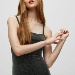 Hugo NOLORES - Cocktailkleid/festliches Kleid - Black One 10 Hugo NOLORES - Cocktailkleid/festliches Kleid - Black One -Günstiges Fem Glanz Geschäft 30f3342fc7b0413c907361fc95b4b25f