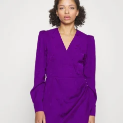 Cras YVONNE DRESS - Cocktailkleid/festliches Kleid - Purple