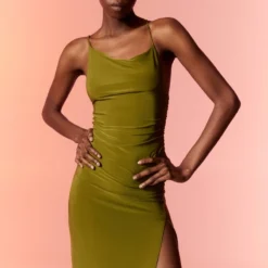 PULL & BEAR LONG STRAPPY - Cocktailkleid/festliches Kleid - Green 11 PULL & BEAR LONG STRAPPY - Cocktailkleid/festliches Kleid - Green -Günstiges Fem Glanz Geschäft 3dab9e8876f64203938efd15cedcc68e