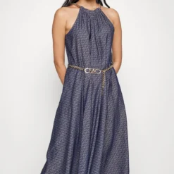 MICHAEL Michael Kors CHAIN BELT HALTER - Cocktailkleid/festliches Kleid - Indigo Rinse 9 MICHAEL Michael Kors CHAIN BELT HALTER - Cocktailkleid/festliches Kleid - Indigo Rinse -Günstiges Fem Glanz Geschäft 3e19501bb28b4d8d9f62441db69490d7