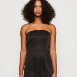 Pieces PCDOLLY BANDEAU BOW DRESS - Cocktailkleid/festliches Kleid - Black