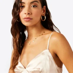 URBAN THREADS SLIP MIDI - Cocktailkleid/festliches Kleid - Champagne -Günstiges Fem Glanz Geschäft 4feac7f6b7674a319432ef1c45631acb