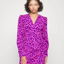 Cras YVONNE DRESS - Cocktailkleid/festliches Kleid - Heartbeats Purple