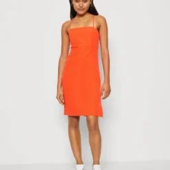 RUCHED - Cocktailkleid/festliches Kleid - Red 10 RUCHED - Cocktailkleid/festliches Kleid - Red -Günstiges Fem Glanz Geschäft 56fc673d7c604493b2d60af382e58310