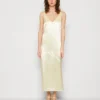 Calvin Klein NAIA WIDE STRAP MIDI SLIP DRESS - Cocktailkleid/festliches Kleid - Buttercream Frost