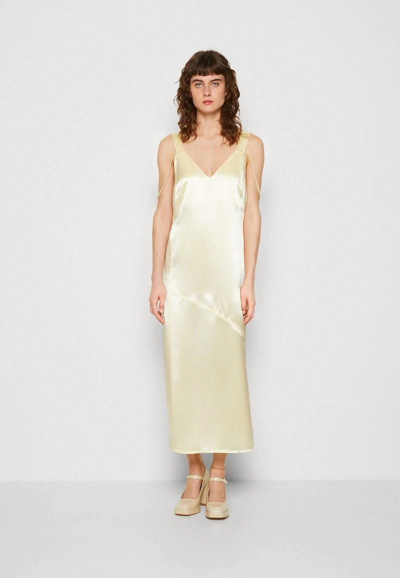 Calvin Klein NAIA WIDE STRAP MIDI SLIP DRESS - Cocktailkleid/festliches Kleid - Buttercream Frost 1 Calvin Klein NAIA WIDE STRAP MIDI SLIP DRESS - Cocktailkleid/festliches Kleid - Buttercream Frost