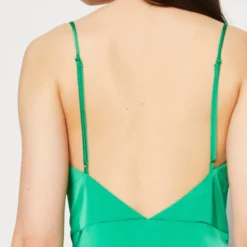 Vila VIRAVENNA DEEP BACK DRESS - Cocktailkleid/festliches Kleid - Green Bee -Günstiges Fem Glanz Geschäft 5cce8745e9b04a3a853b17325e5c329b