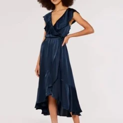 Apricot NECKHOLDER - Cocktailkleid/festliches Kleid - Navy 9 Apricot NECKHOLDER - Cocktailkleid/festliches Kleid - Navy -Günstiges Fem Glanz Geschäft 650bb79ca2a34953bf8ae639d81a6155