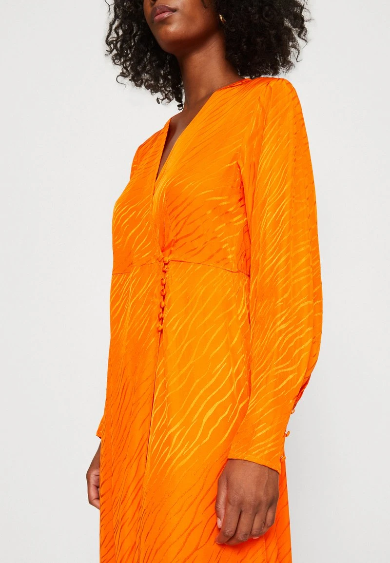 Selected Femme SLFABIENNE ANKLE WRAP DRESS - Cocktailkleid/festliches Kleid - Orangeade 6 Selected Femme SLFABIENNE ANKLE WRAP DRESS - Cocktailkleid/festliches Kleid - Orangeade – Bild 6