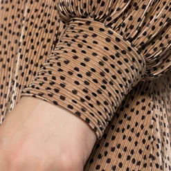 ONLY ONLVIA SHORT DRESS - Cocktailkleid/festliches Kleid - Beige/black 10 ONLY ONLVIA SHORT DRESS - Cocktailkleid/festliches Kleid - Beige/black -Günstiges Fem Glanz Geschäft 6d99b07327ec4b8eb4ef58170defc909