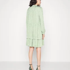 MARC CAIN Cocktailkleid/festliches Kleid - Powder Mint 9 MARC CAIN Cocktailkleid/festliches Kleid - Powder Mint -Günstiges Fem Glanz Geschäft 7540a181994448deb08d79ba63ae80e3