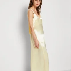 Calvin Klein NAIA WIDE STRAP MIDI SLIP DRESS - Cocktailkleid/festliches Kleid - Buttercream Frost 9 Calvin Klein NAIA WIDE STRAP MIDI SLIP DRESS - Cocktailkleid/festliches Kleid - Buttercream Frost -Günstiges Fem Glanz Geschäft 75f6288cd77f4347b1d16f72828d812c