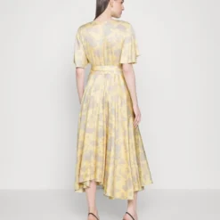 LSUBLOSSOM AZYMETRIC DRESS - Cocktailkleid/festliches Kleid - White Pepper -Günstiges Fem Glanz Geschäft 7a50d3cc25644b25a525f5ebd0f59dee