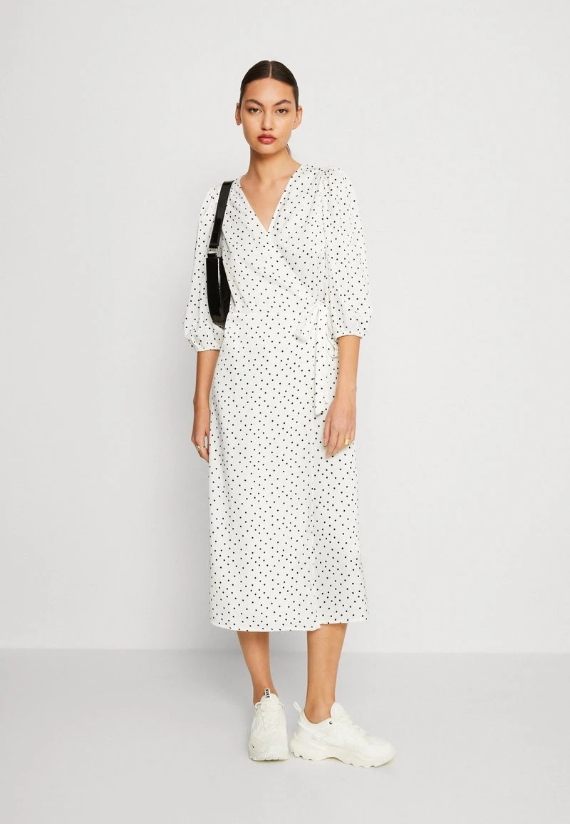 Vila VITONE WRAP MIDI DRESS - Cocktailkleid/festliches Kleid - Snow White/black 2 Vila VITONE WRAP MIDI DRESS - Cocktailkleid/festliches Kleid - Snow White/black – Bild 2