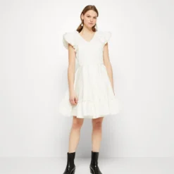 YINKA DRESS - Cocktailkleid/festliches Kleid - White