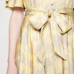 LSUBLOSSOM AZYMETRIC DRESS - Cocktailkleid/festliches Kleid - White Pepper -Günstiges Fem Glanz Geschäft 8d3eeb1519bf47018c3c12fe20acb6b2