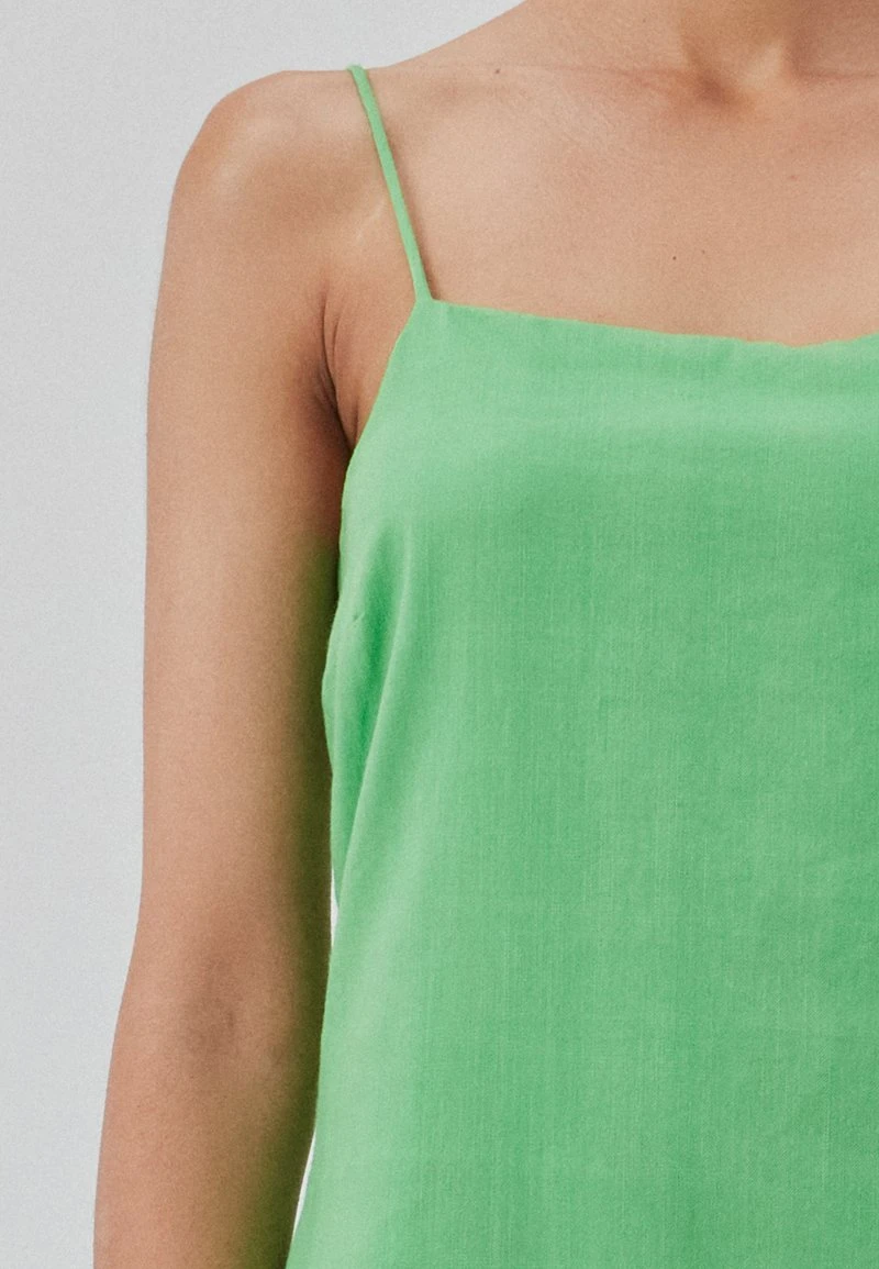 CYDNEY DRESS - Cocktailkleid/festliches Kleid - Classic Green 4 CYDNEY DRESS - Cocktailkleid/festliches Kleid - Classic Green – Bild 4