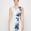 DKNY FLORAL BORDER BELTED DRESS - Cocktailkleid/festliches Kleid - Ivory