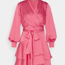 Forever New MIKAYLA MINI DRESS - Cocktailkleid/festliches Kleid - Raspberry Jelly -Günstiges Fem Glanz Geschäft 96d05c22779e4329b900a7cfa92feb94