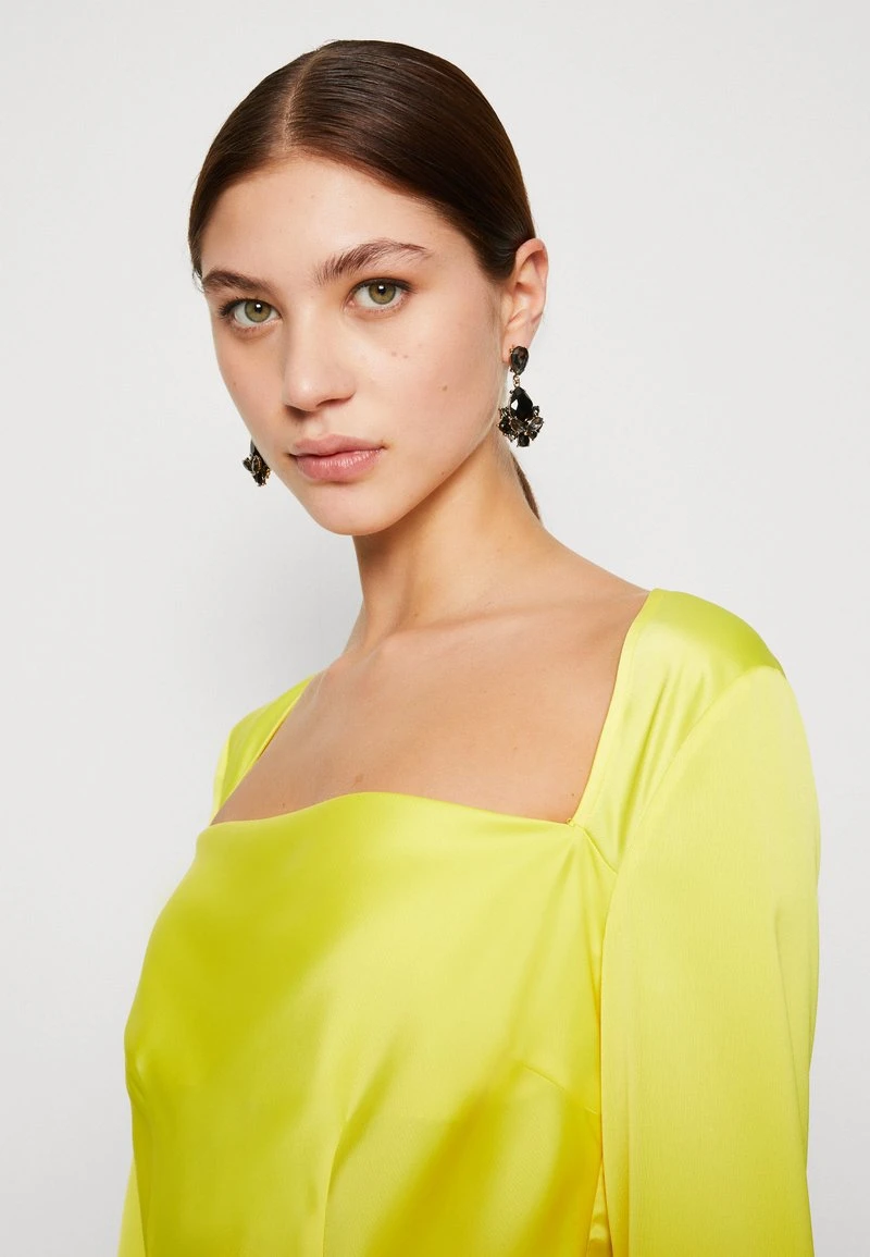 JENNIFER MINI DRESS - Cocktailkleid/festliches Kleid - Blazing Yellow 4 JENNIFER MINI DRESS - Cocktailkleid/festliches Kleid - Blazing Yellow – Bild 4