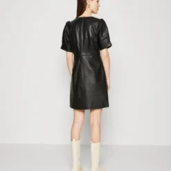 YASVICTARA DRESS - Cocktailkleid/festliches Kleid - Black 8 YASVICTARA DRESS - Cocktailkleid/festliches Kleid - Black -Günstiges Fem Glanz Geschäft 9ba02891f8754a96bb3614189e455322