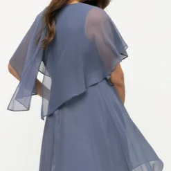 Ulla Popken DÉCOLLETÉ EN V MANCHES COURTES - Cocktailkleid/festliches Kleid - Bleu Jean -Günstiges Fem Glanz Geschäft 9df126328fd1438399a820f6eeba5898