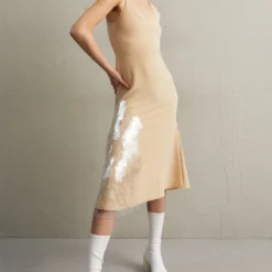 A.W.A.K.E. Mode FITTED TANK DRESS - Cocktailkleid/festliches Kleid - Beige 9 A.W.A.K.E. Mode FITTED TANK DRESS - Cocktailkleid/festliches Kleid - Beige -Günstiges Fem Glanz Geschäft 9e9426c50e0d4b528eef112ab6941f24