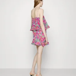 KATE PLEATED MINI DRESS - Cocktailkleid/festliches Kleid - Calla Lilypastel Floral -Günstiges Fem Glanz Geschäft 9f94abc952fd413fa411ba30b5ecd30b