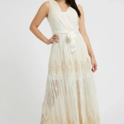 Guess LANGES BESTICKTES - Cocktailkleid/festliches Kleid - Weiß 10 Guess LANGES BESTICKTES - Cocktailkleid/festliches Kleid - Weiß -Günstiges Fem Glanz Geschäft a2042410a3cc46e88da70c90d9ab9617 1