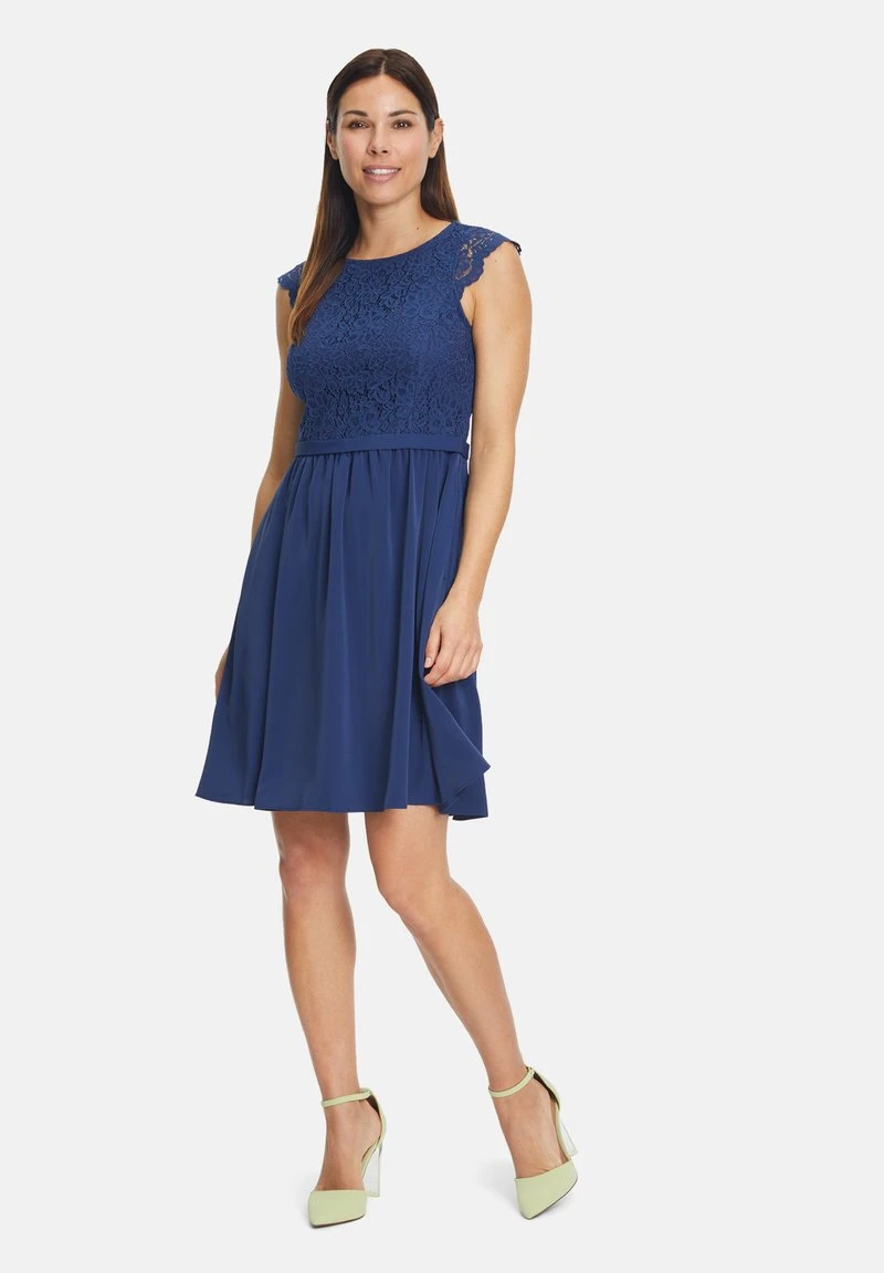 Vera Mont MIT SPITZE - Cocktailkleid/festliches Kleid - Festival Blue 2 Vera Mont MIT SPITZE - Cocktailkleid/festliches Kleid - Festival Blue – Bild 2