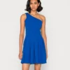 Wal G FRIEDA ONE SHOULDER SKATER DRESS - Cocktailkleid/festliches Kleid - Electric Blue