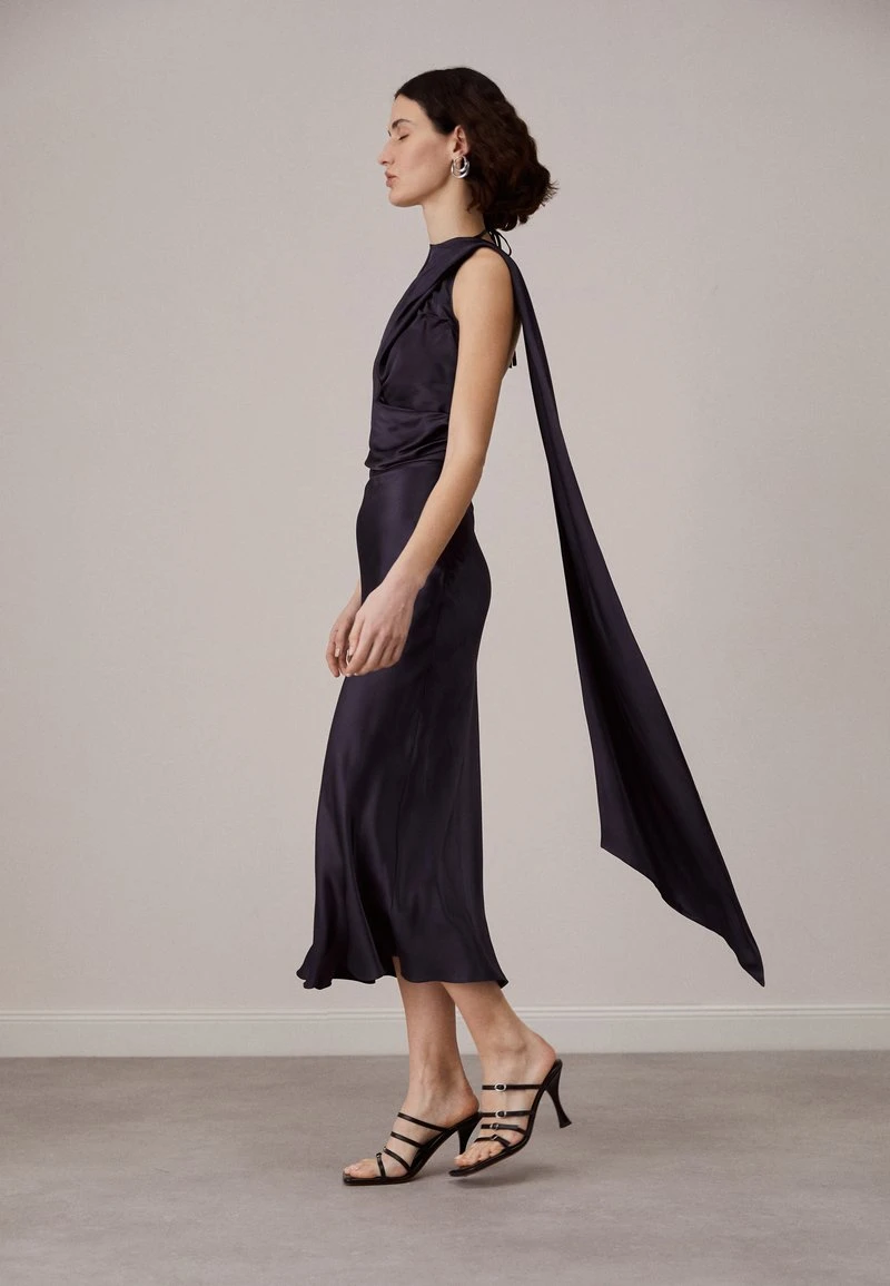 Materiel LONG SCARF DRESS - Cocktailkleid/festliches Kleid - Deep Purple 1 Materiel LONG SCARF DRESS - Cocktailkleid/festliches Kleid - Deep Purple
