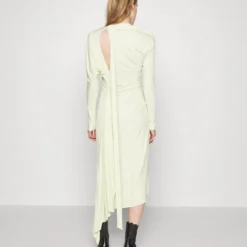 Victoria Beckham SLASH NECK RUCHED MIDI DRESS - Cocktailkleid/festliches Kleid - Lemon 10 Victoria Beckham SLASH NECK RUCHED MIDI DRESS - Cocktailkleid/festliches Kleid - Lemon -Günstiges Fem Glanz Geschäft b963dc1f4c5b4a0aace461c56e0d5432