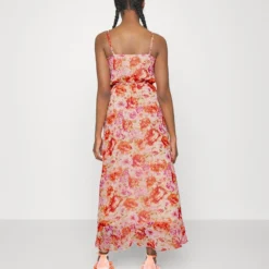 VIGILLA SINGLET WRAP ANKLE DRESS - Cocktailkleid/festliches Kleid - Beige 8 VIGILLA SINGLET WRAP ANKLE DRESS - Cocktailkleid/festliches Kleid - Beige -Günstiges Fem Glanz Geschäft b9a9053f705e4008aaf4067cbb866106