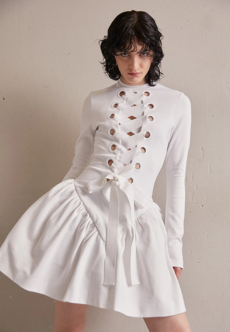 Christopher Kane BOUND CUPCAKE DRESS WITH EYELETS - Cocktailkleid/festliches Kleid - White 1 Christopher Kane BOUND CUPCAKE DRESS WITH EYELETS - Cocktailkleid/festliches Kleid - White