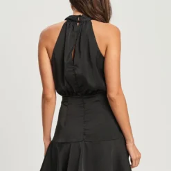 Tussah ELAINA - Cocktailkleid/festliches Kleid - Black 9 Tussah ELAINA - Cocktailkleid/festliches Kleid - Black -Günstiges Fem Glanz Geschäft bd48e514309b4e3aa2f361a8bb53a197