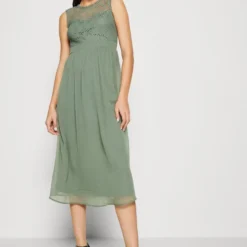 Vero Moda VMMIA BACK DRESS - Cocktailkleid/festliches Kleid - Laurel Wreath -Günstiges Fem Glanz Geschäft bd874a9107824a71bab26006b2c9c5d2